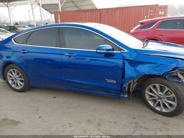 Ford Fusion Se Luxury Image 2