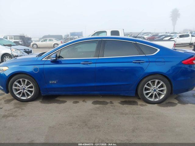 Ford Fusion Se Luxury Image 14