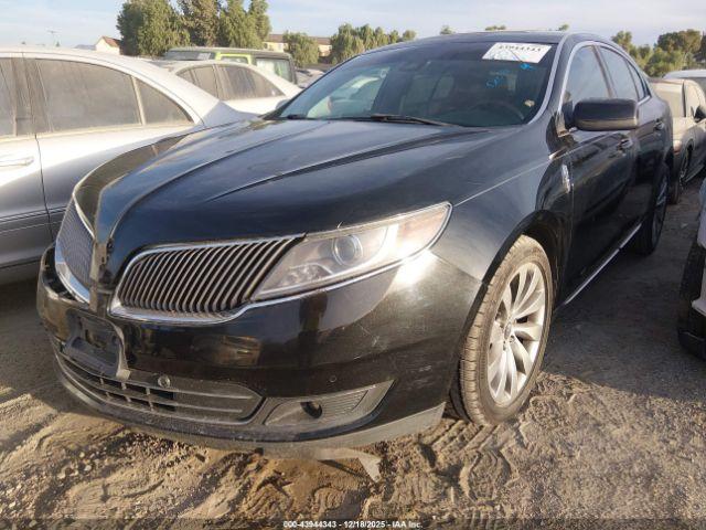 Lincoln MKS Image 3