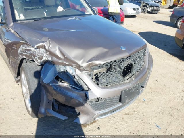 Mercedes-Benz GLK 4matic Image 12