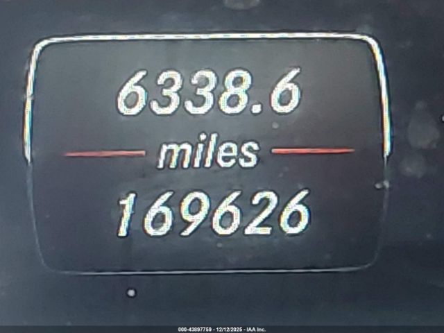 Mercedes-Benz GLK 4matic Image 6