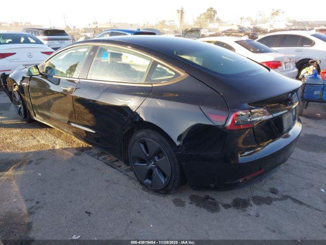 Tesla Model 3 Standard Range Plus Rear-wheel Drive Image 9