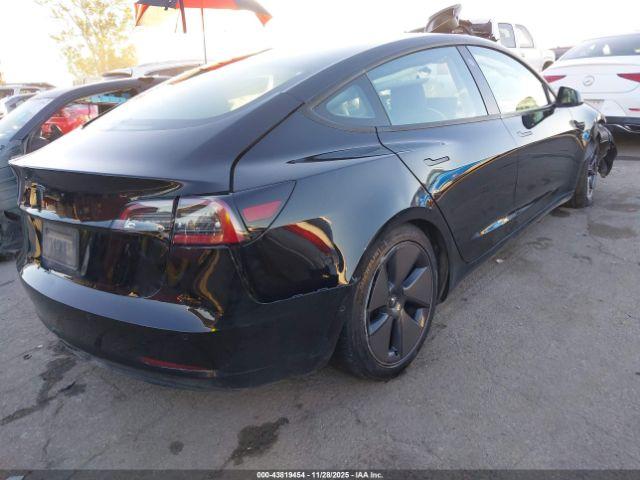 Tesla Model 3 Standard Range Plus Rear-wheel Drive Image 6