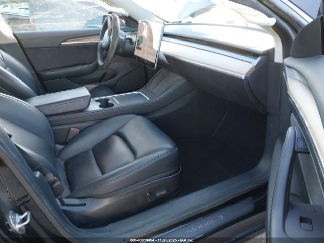 Tesla Model 3 Standard Range Plus Rear-wheel Drive Image 7