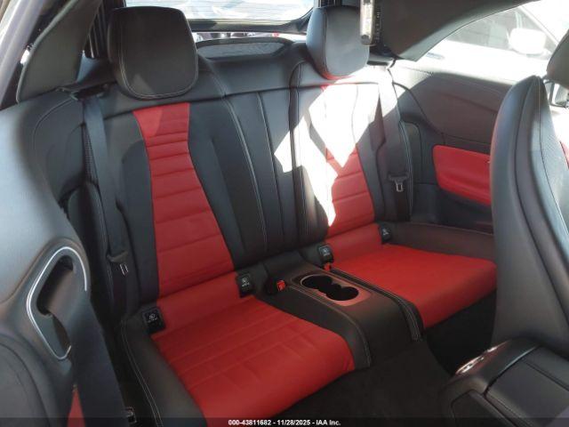 Mercedes-Benz E-Class Image 15