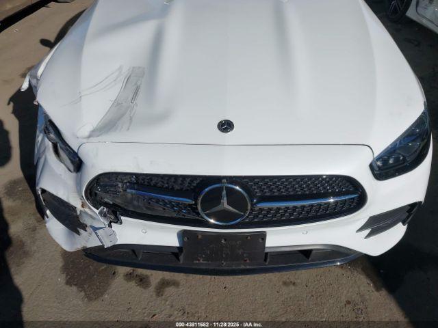 Mercedes-Benz E-Class Image 6