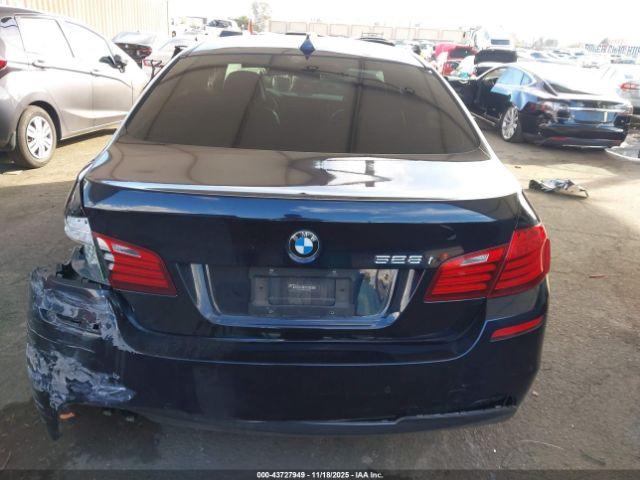 BMW 5 Series Image 4