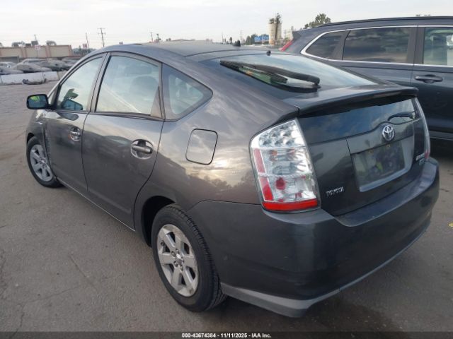 Toyota Prius Image 8