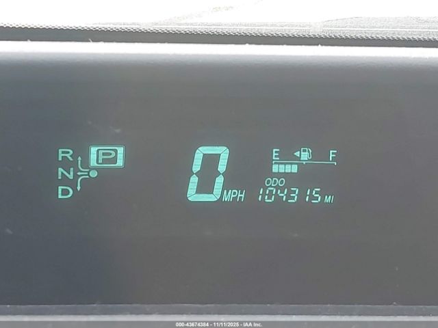 Toyota Prius Image 11