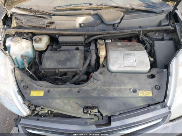 Toyota Prius Image 16