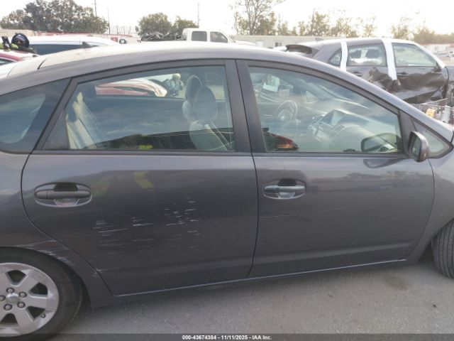 Toyota Prius Image 9