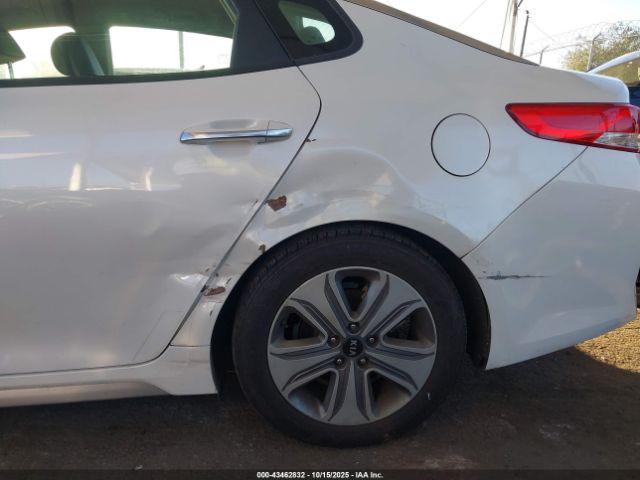 Kia Optima Ex Image 5