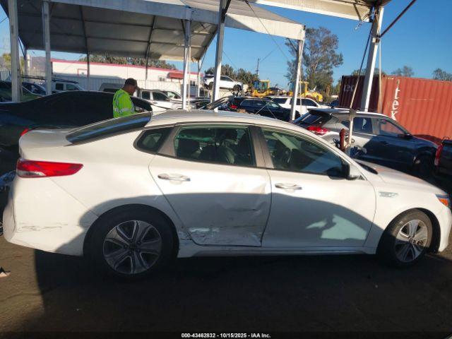 Kia Optima Ex Image 20