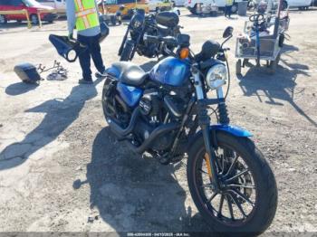  Salvage Harley-Davidson Xl883
