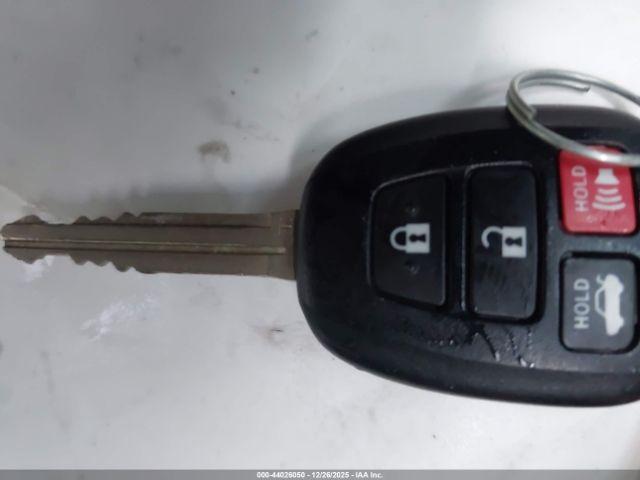 Toyota Corolla S Plus Image 11