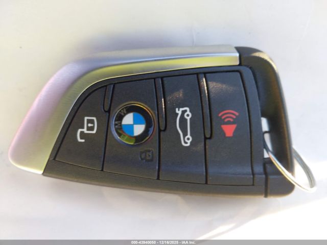 BMW 3 Series Image 9