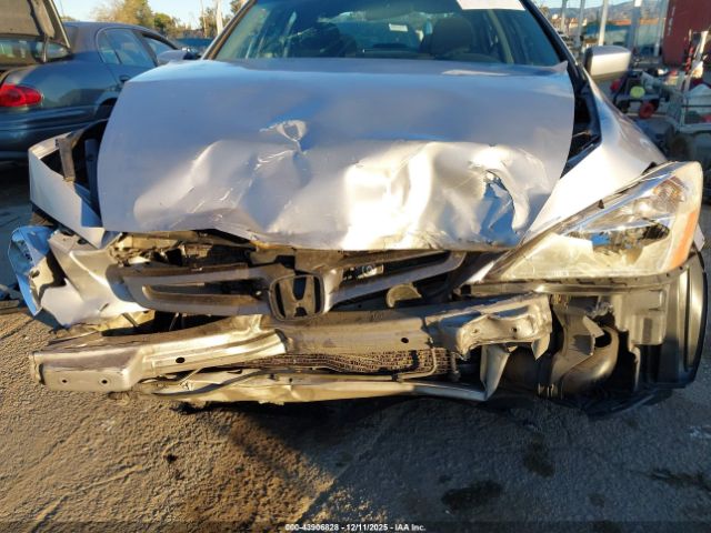 Honda Accord 3.0 Lx Image 16