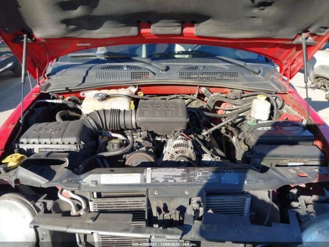 Jeep Liberty Sport Image 5