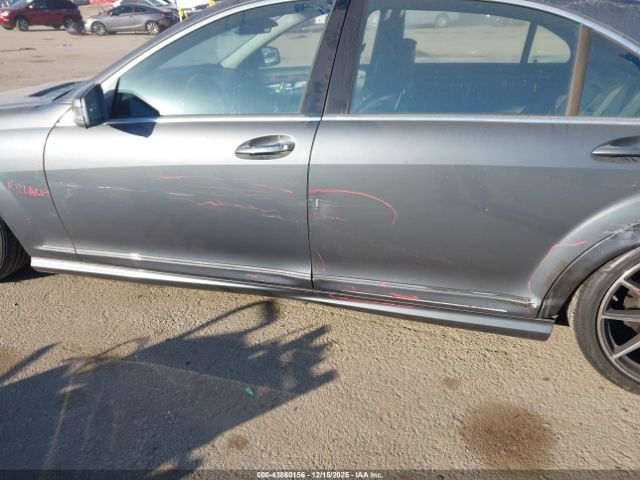 Mercedes-Benz S-Class Image 17