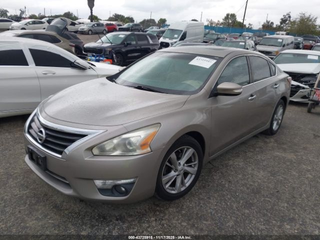 Nissan Altima 2.5 Sv Image 10