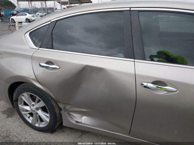 Nissan Altima 2.5 Sv Image 2