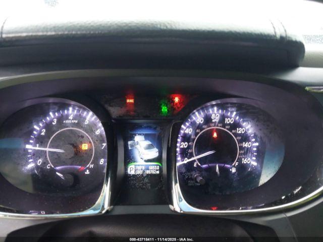 Toyota Avalon Xle Touring Image 11