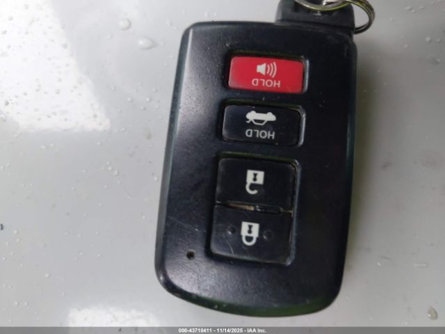 Toyota Avalon Xle Touring Image 18