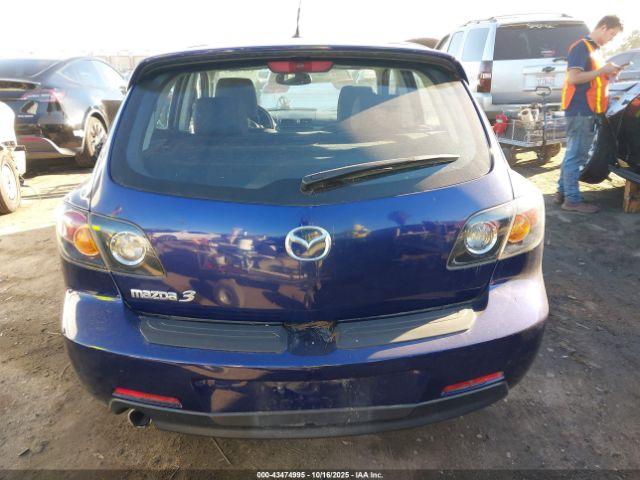 Mazda Mazda3 S Image 2