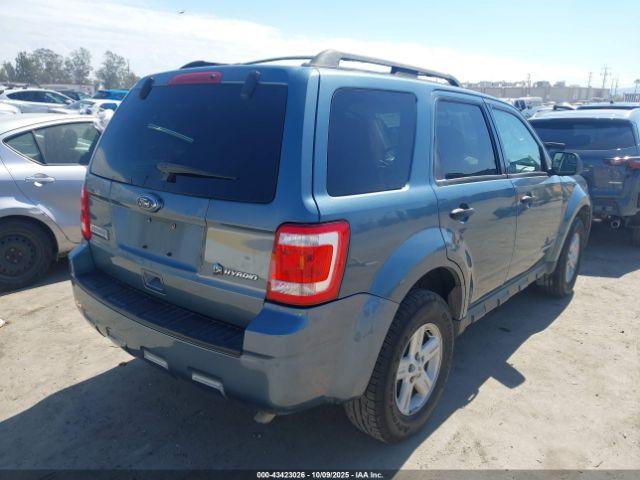 Ford Escape Limited Image 9