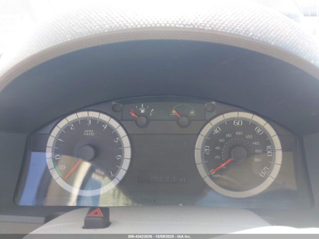 Ford Escape Limited Image 3