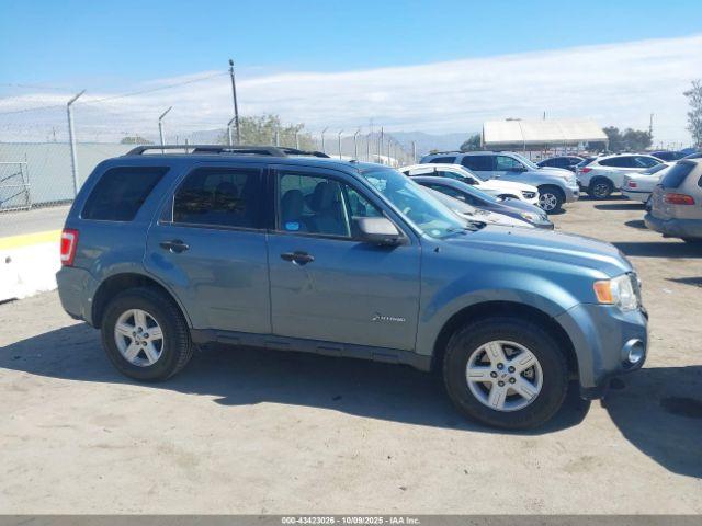 Ford Escape Limited Image 11