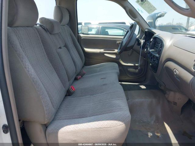 Toyota Tundra Image 10