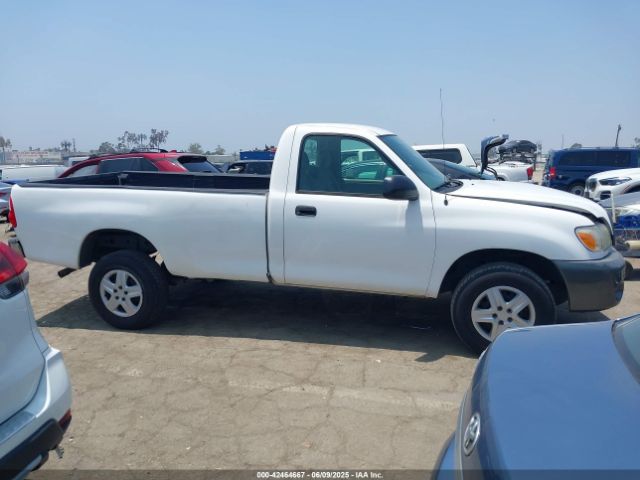 Toyota Tundra Image 16