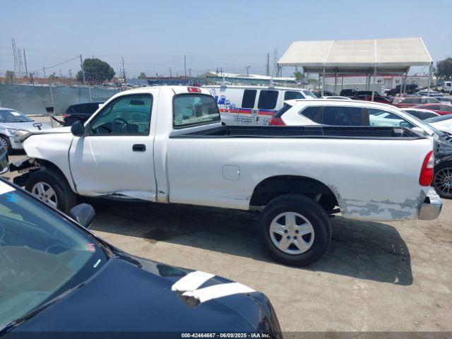 Toyota Tundra Image 2