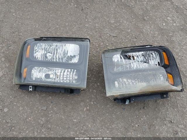 Ford Excursion Xlt Image 3