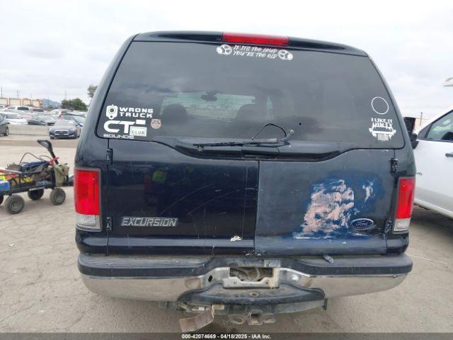 Ford Excursion Xlt Image 9