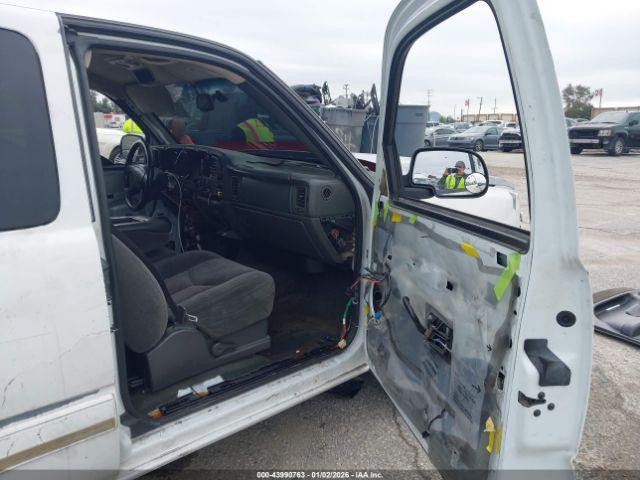 Chevrolet Silverado 1500 Ls Image 4