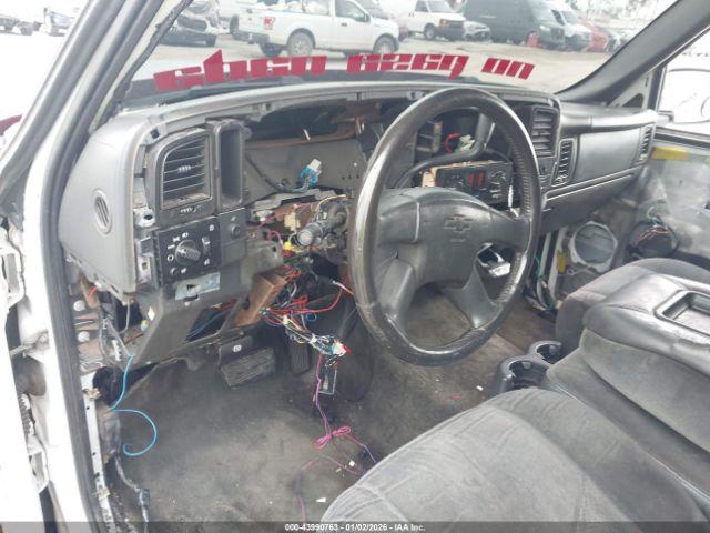 Chevrolet Silverado 1500 Ls Image 14