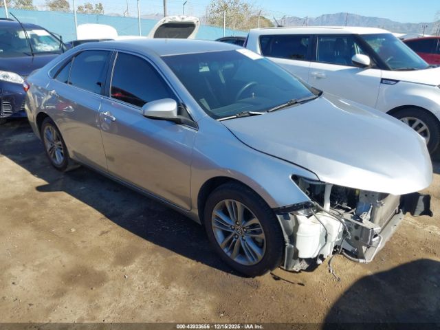 Toyota Camry Se Image 1