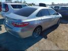 Toyota Camry Se Image 17
