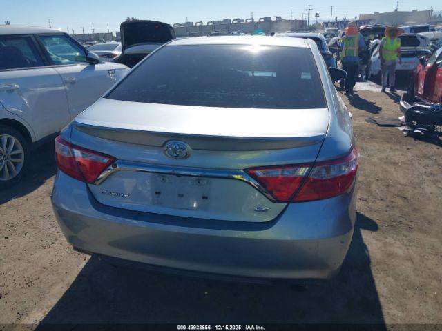 Toyota Camry Se Image 15