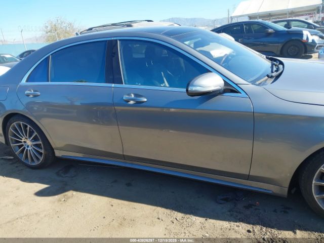Mercedes-Benz S-Class Image 13