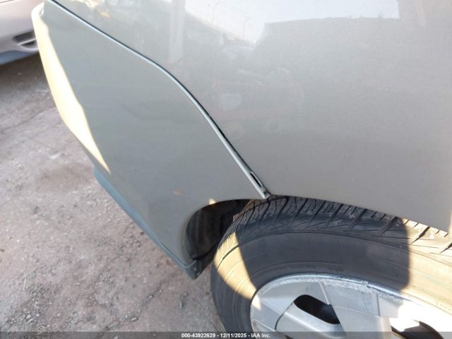 Toyota Prius Image 6