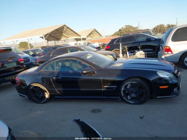 Mercedes-Benz S-Class Image 14