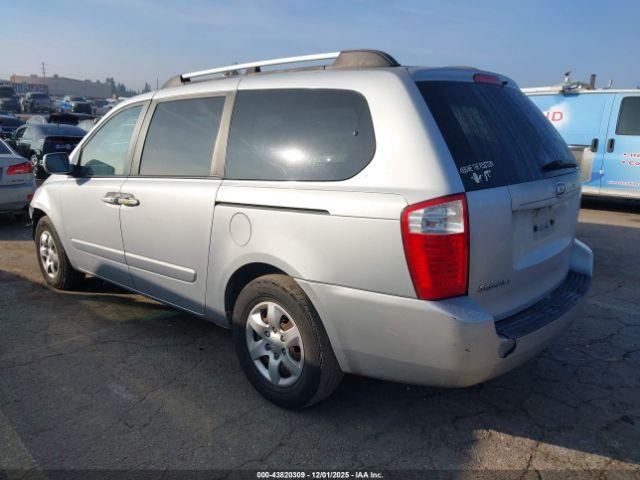 Kia Sedona Lx Image 6