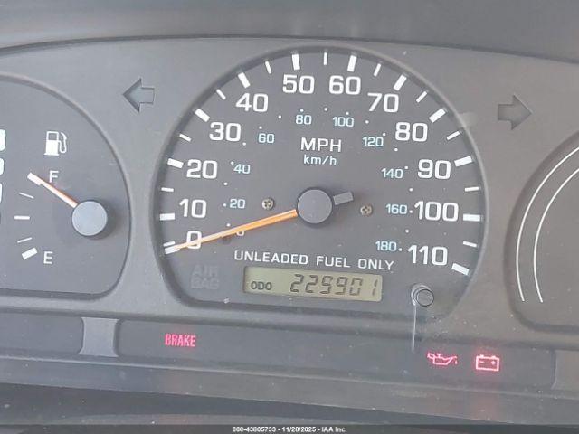 Nissan Frontier Image 12