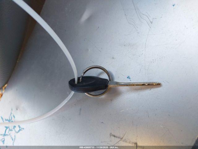 Nissan Frontier Image 10