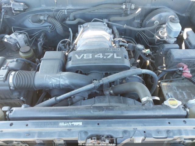 Toyota Tundra Limited V8 Image 10