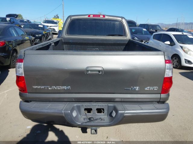 Toyota Tundra Limited V8 Image 16