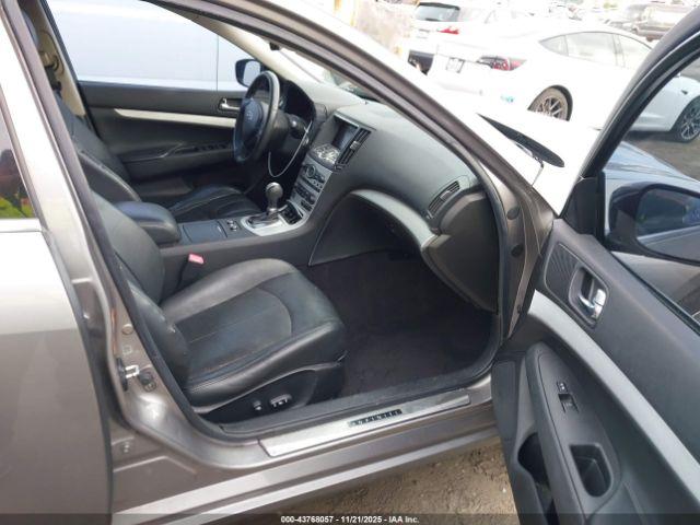 INFINITI G37 Journey Image 10